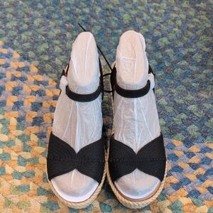 Gentle Souls by Kenneth Cole Women's Nola